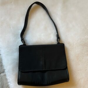 Black nylon and leather shoulder bag